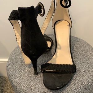 Black Marc Fisher pumps